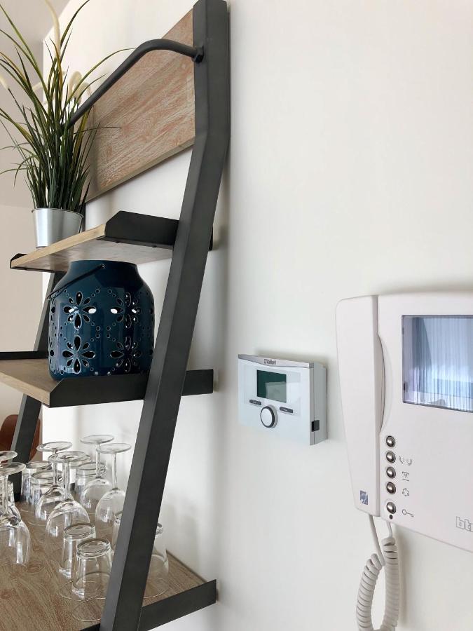 Luxury Apartment Mons City Center Luaran gambar