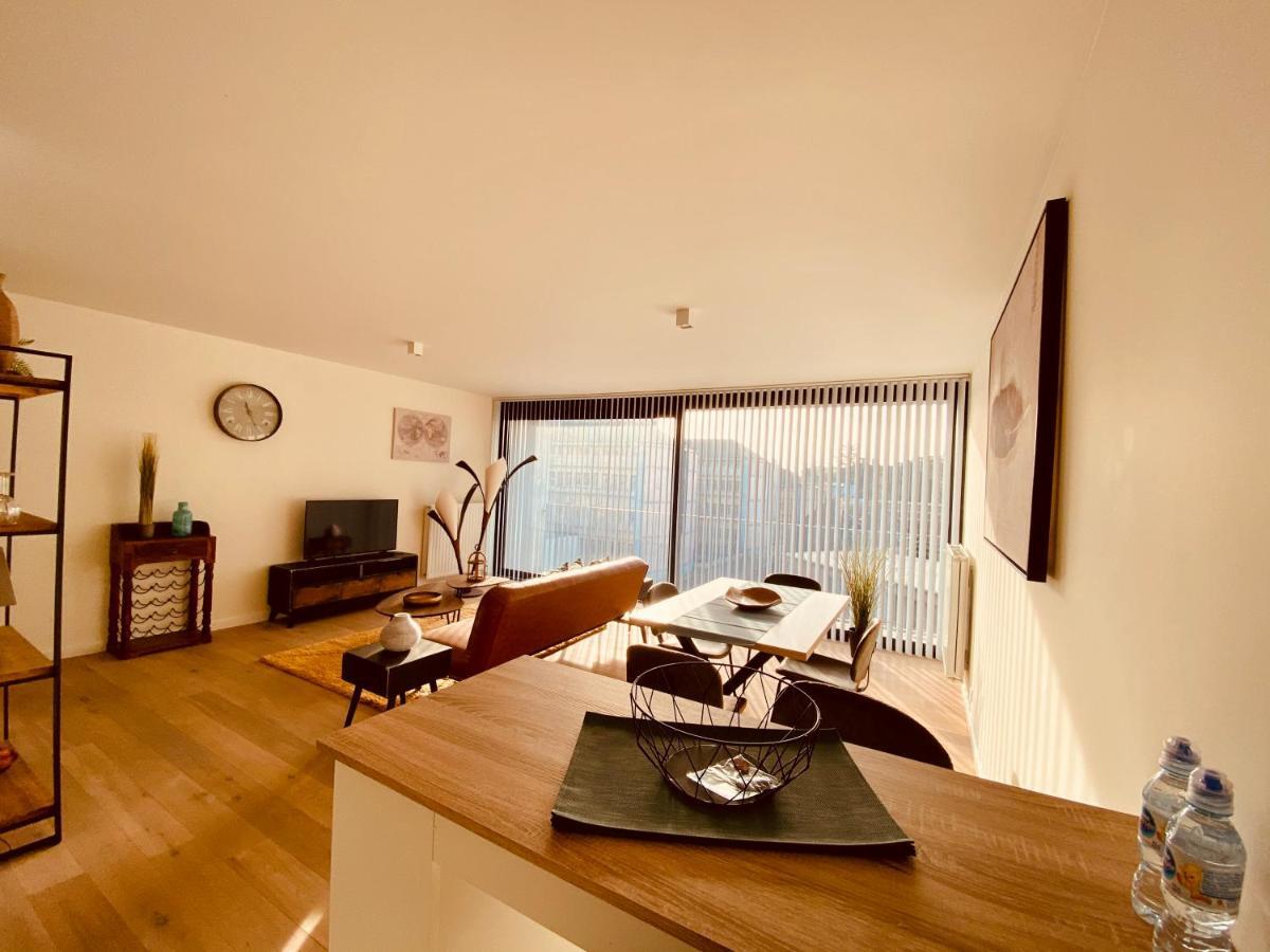 Luxury Apartment Mons City Center Luaran gambar