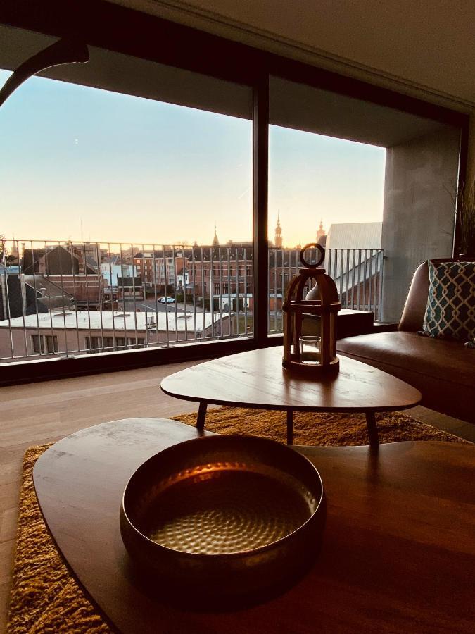 Luxury Apartment Mons City Center Luaran gambar